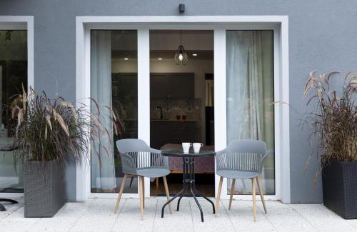 Kudowa Zdroj Apartamento | Apartamenty Wczasowa - z widokiem na góry, parkingiem, rowerownią
