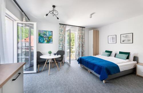 Kudowa Zdroj Apartamento | Apartamenty Wczasowa - z widokiem na góry, parkingiem, rowerownią