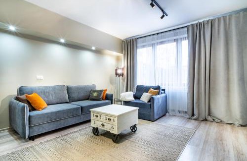 Radom Apartamento | ApartamentySnu, Słoneczny Standard z parkingiem, Centrum