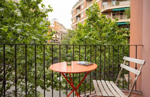 Esquerra de l'Eixample Apartamento | ApartEasy - Casanova Elegance