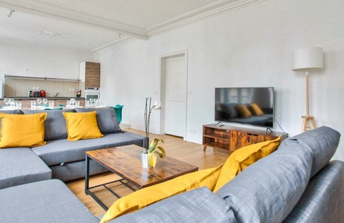Gare Apartamento | APT10-Marais2-Vista a la Ciudad-Apartamento-Apartamento-Baño en la habitacion
