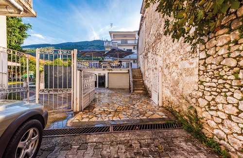 Shkoder Apartamento | ApartHotel by PikHost