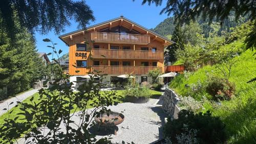 Lech am Arlberg Apartamento | Aparthotel Dorf570