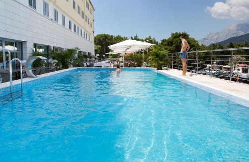 Makarska Old Town Hotel | Aparthotel Miramare