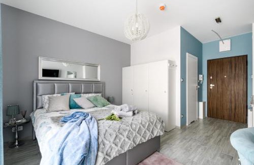 Wola Apartamento | Aparthotel Pawia Deluxe- 10 min to center