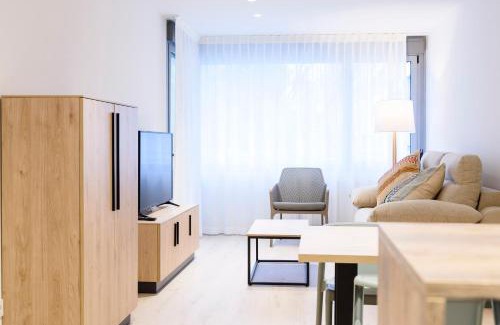 Salburua Apartamento | APARTHOTEL SALBURUA