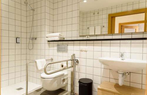 Salburua Apartamento | APARTHOTEL SALBURUA
