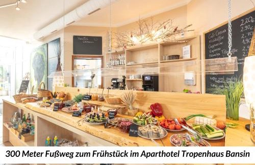 Seebad Bansin Apartamento | Aparthotel Tropenhaus Bansin