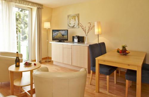 Seebad Bansin Apartamento | Aparthotel Tropenhaus Bansin