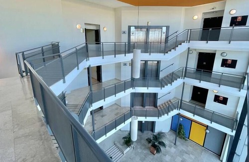 Bormujos Apartamento | ApartHouse® piscina, parking, wifi y mucho mas!