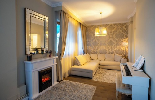 Bucharest City-Centre Apartamento | APARTINO - Luxury View - Self Check-In