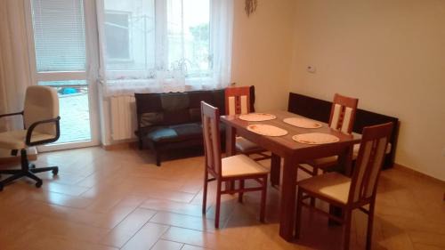 Vrbovec Apartamento | Apartmán Eva