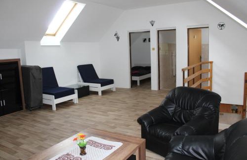 Rapotin Apartamento | Apartmán Rapotín, Jesenická 296, 3km od Termálního parku Velké Losiny