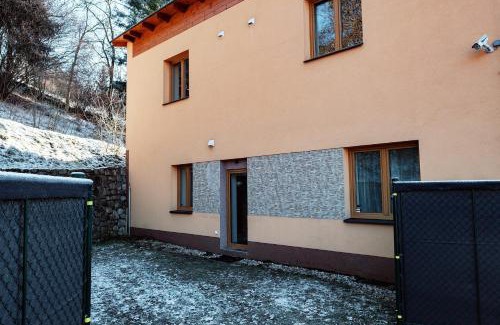 Vrchlabi Apartamento | Apartmán U Bejka