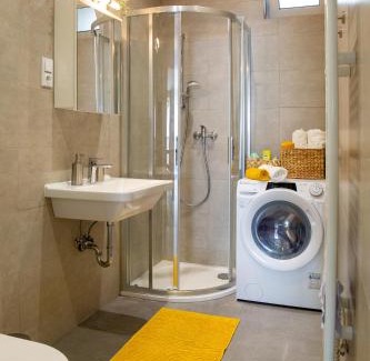 Kolin 2 Apartamento | Apartmán Yellow Submarine se slunnou terasou