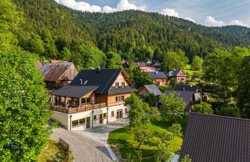 Terchova Apartamento | Apartmány pod Rozsutcom - Zaťkov dvor - príjazd do ubytovania autom s pohonom 4x4