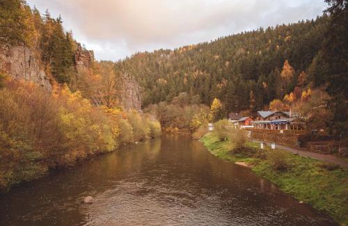 Loket Cama Y Desayuno | Apartmány Svatošské skály