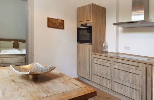 Brandenburg an der Havel Apartamento | Apartamento 'Kurfürstensuite' con terraza compartida y Wi-Fi