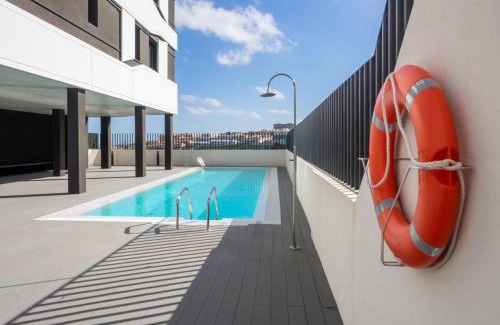 Las Palmas de Gran Canaria Apartamento | Apartment Abora with Pool, Gym and Free Parking