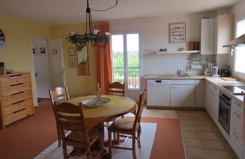 Seillons-Source-d'Argens Apartamento | Apartamento en pueblo típico ladera provenzal, chalet con piscina, oasis de relajación