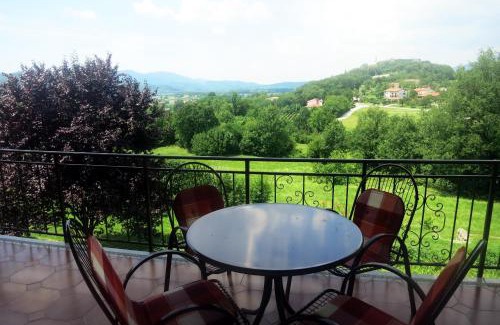 Ajdovscina Apartamento | Apartma Kapitanovše