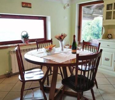 Kambresko Apartamento | Apartma na podeželju Marta- Slovenia Nature
