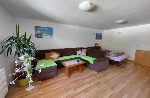 Gorenja vas-Poljane Apartamento | Apartma Teloh
