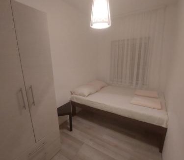 Banovo brdo Apartamento | APARTMAN ADA