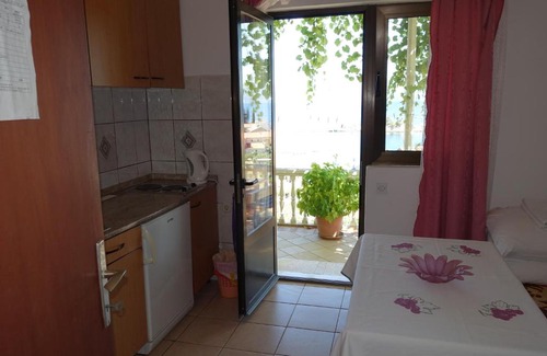 Trpanj Apartamento | Apartman Anka 2