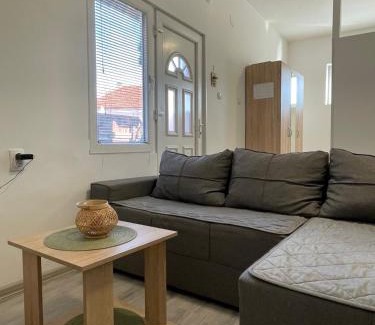 Kikinda Apartamento | Apartman Arthur