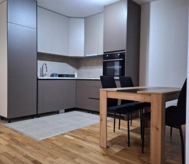 Pirot Apartamento | Apartman Centrala Lux