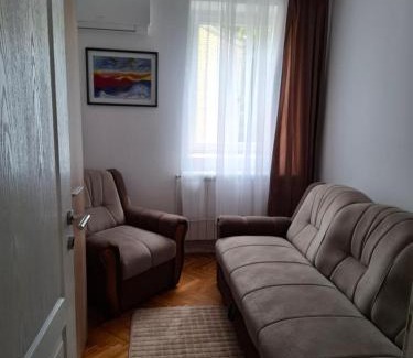 Sremska Mitrovica Apartamento | Apartman Demetra