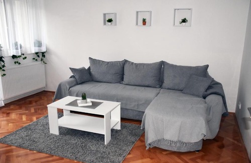 Vrsac Apartamento | Apartman DJURDJEVAK