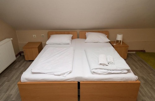 Uzice Apartamento | Apartman Galerija