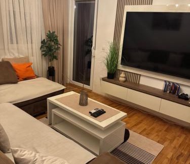Vranje Apartamento | Apartman Golden Crown