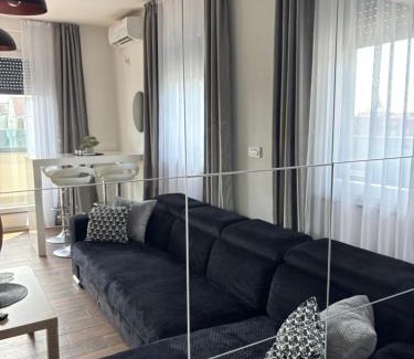 Ruma Apartamento | Apartman Idila