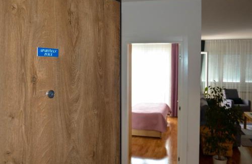 Gornji Milanovac Apartamento | Apartman Ivice
