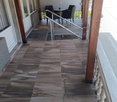 Kursumlija Apartamento | Apartman Lara