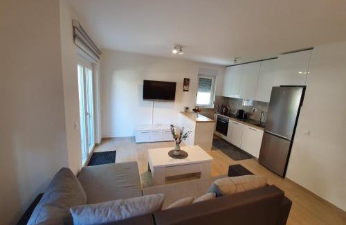 Dugis Apartamento | Apartman Lea Makarska