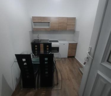 Leskovac Apartamento | Apartman Maja