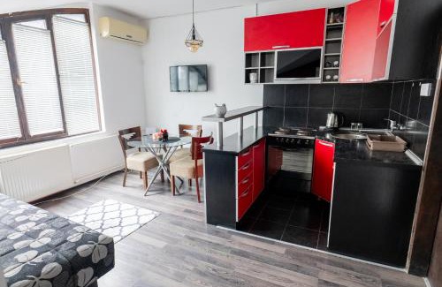 City Center Apartamento | Apartman Maja