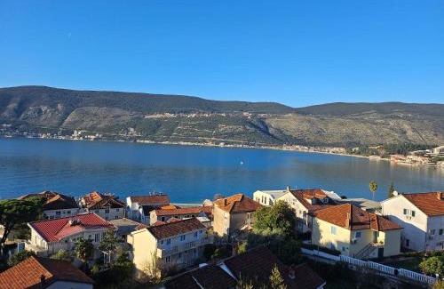 Topla Apartamento | Apartman Mano