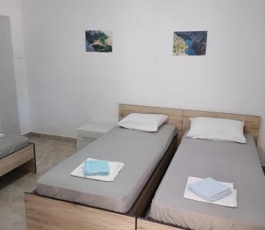 Obrovac Apartamento | Apartman Milan