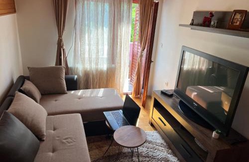 Kremna Apartamento | Apartman Mira