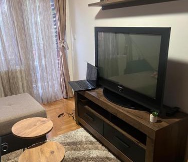Kremna Apartamento | Apartman Mira
