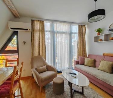 Divcibare Apartamento | Apartman Monika Wind Resort