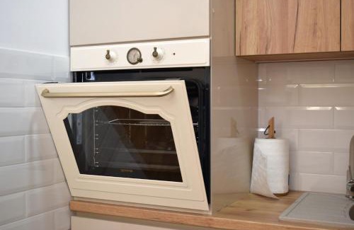 Petrovaradin Apartamento | Apartman Raj
