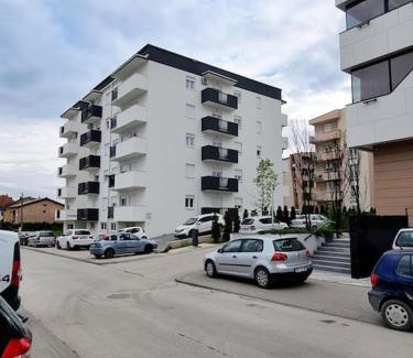 Vranje Apartamento | Apartman Rojal Vranje