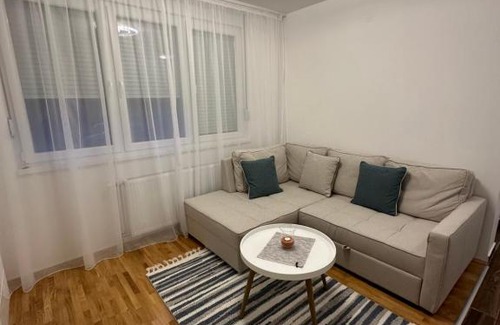 Bistrica Apartamento | Apartman Royal 021