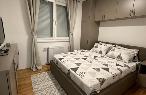 Bistrica Apartamento | Apartman Royal 021
